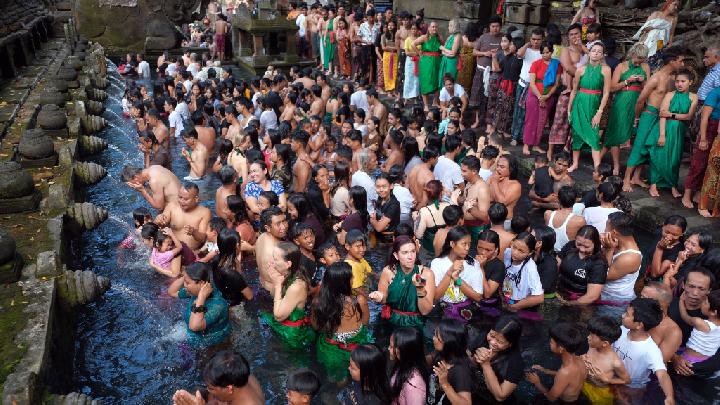 Sejarah Pariwisata Bali (2-Habis): Bencana bagi Pulau Dewata